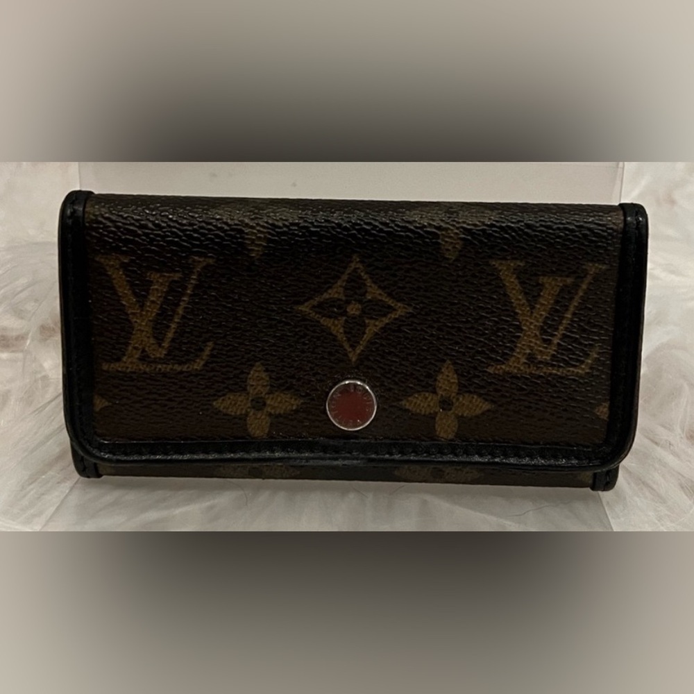 RARE Louis Vuitton Monogram Key Holder Wallet with Black Leather Trim